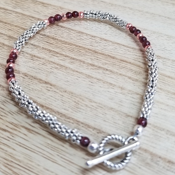 Garnet & Rose Gold Beaded Toggle Bracelet - Picture 4 of 7